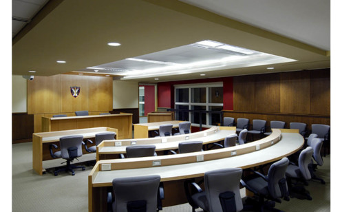 4 - Queen's Macdonald Hall (010)